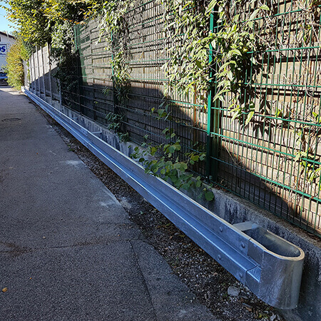Schutzplanken und Leitplanken mit Profil B in überzeugender Markenqualität